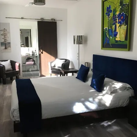 Romarine 3* Le Bouscat