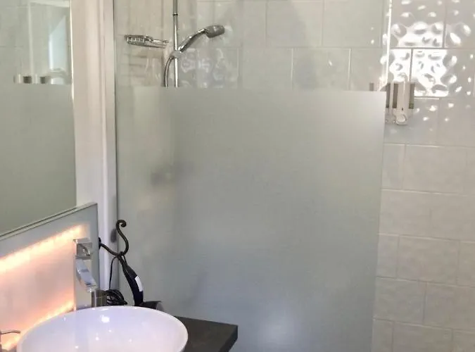 Romarine 3* Le Bouscat