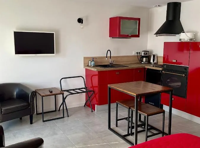 Romarine Konukevi 3*